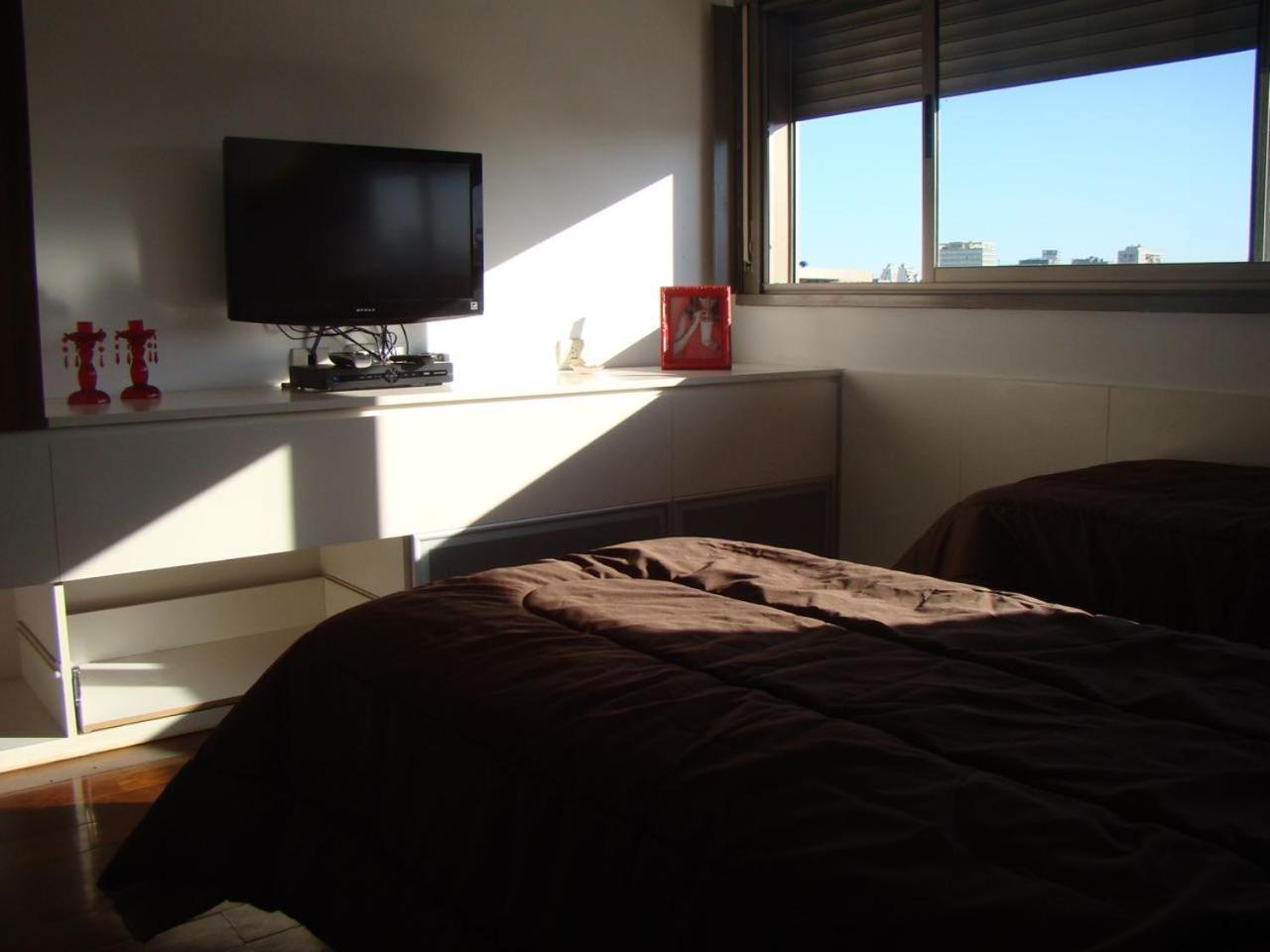 Madero Plaza Apartment บัวโนสไอเรส ภายนอก รูปภาพ